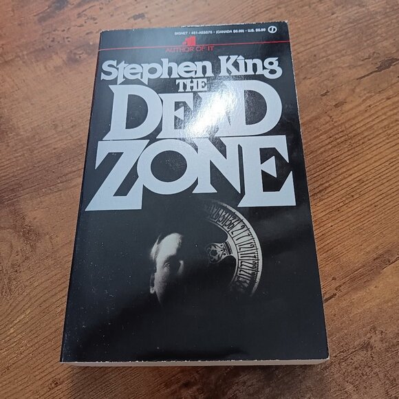 Stephen King Box Set (3 Books) Paperback - Picture 10 of 15